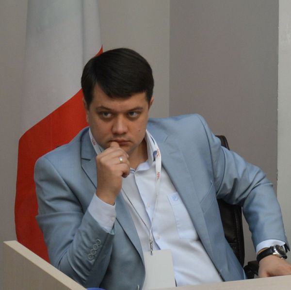 Дмитрий Разумков