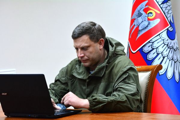Прямая линия А. Захарченко с жителями Украины