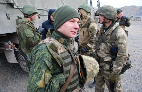 Учения военнослужащих ДНР в Донецкой области