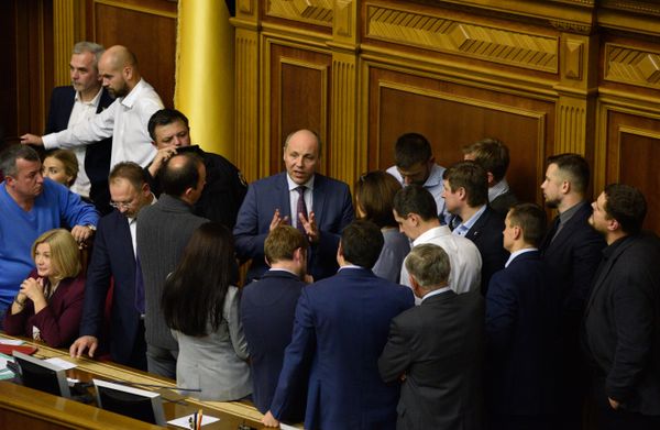 Заседание Верховной рады Украины в Киеве