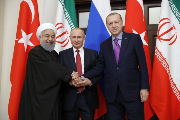 Встреча президента РФ В. Путина с президентом Ирана Х. Рухани и президентом Турции Р. Эрдоганом