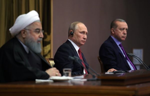 Встреча президента РФ В. Путина с президентом Ирана Х. Рухани и президентом Турции Р. Эрдоганом