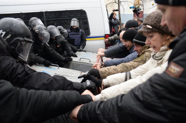 Ситуация в Киеве в связи с задержанием М. Саакашвили