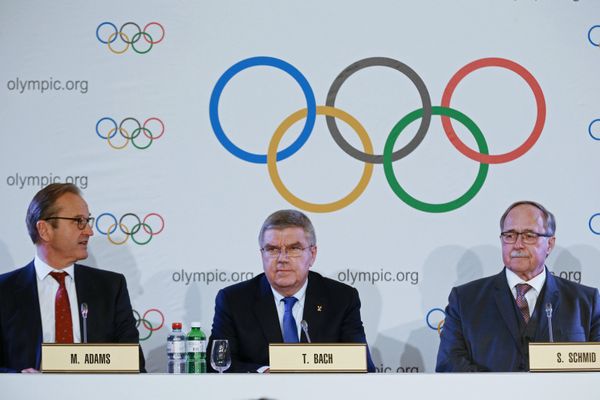 Российским спортсменам разрешили участвовать в ОИ-2018 под нейтральным флагом
