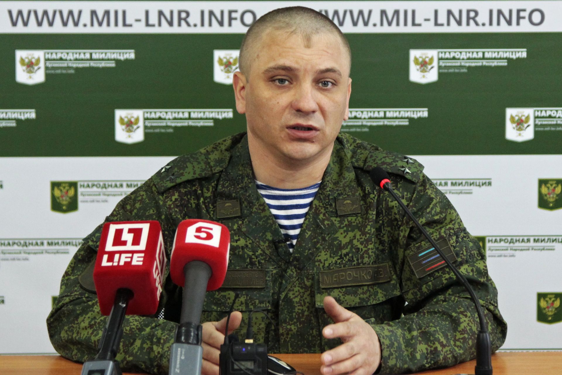 Представители миссии ОБСЕ на Украине посетили место взрыва машины ОБСЕ в Луганской области - РИА Новости, 1920, 10.12.2018
