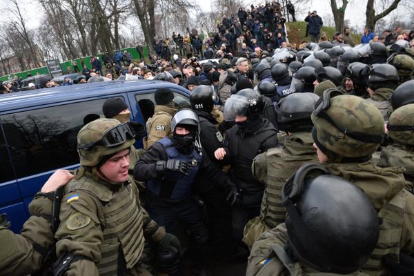 Ситуация в Киеве в связи с задержанием М. Саакашвили Ситуация в Киеве в связи с задержанием М. Саакашвили