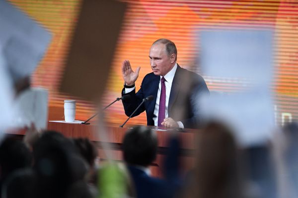 Ежегодная большая пресс-конференция президента РФ Владимира Путина Ежегодная большая пресс-конференция президента РФ Владимира Путина