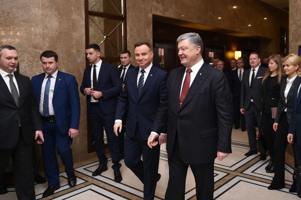 Дуда Порошенко
