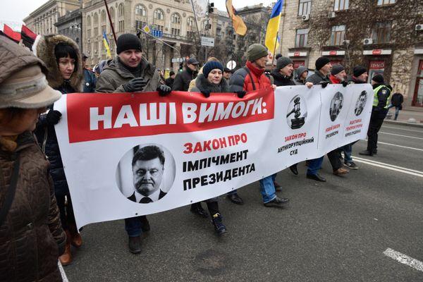 Марш сторонников М. Саакашвили в Киеве Марш сторонников М. Саакашвили в Киеве