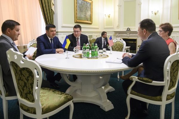 Гройсман, Ежов, Волкер, Йованович Гройсман, Ежов, Волкер, Йованович