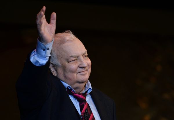Юбилейный вечер М. М. Державина Любимый МихМих! Тебе 80!