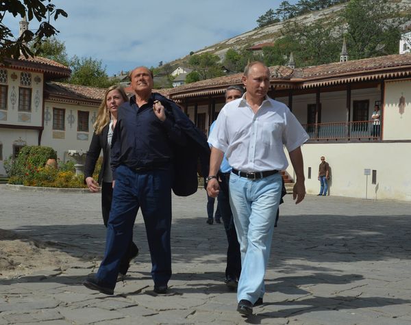 Рабочая поездка президента РФ В.Путина в Крымский федеральный округ. Второй день Рабочая поездка президента РФ В.Путина в Крымский федеральный округ. Второй день