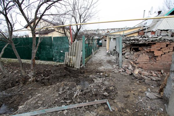Последствия обстрела в Донецкой области