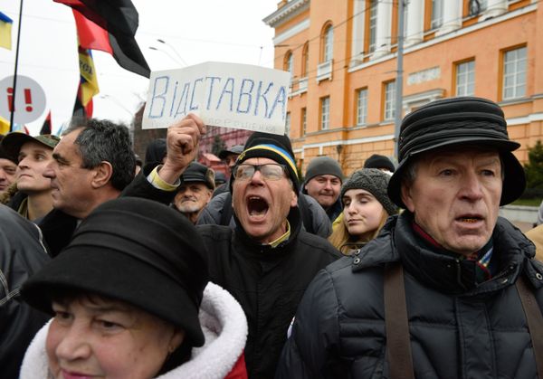 Марш сторонников М. Саакашвили в Киеве Марш сторонников М. Саакашвили в Киеве