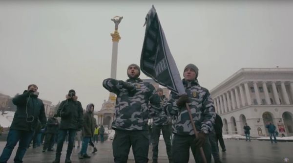 Националисты из партии «Национальный корпус» Националисты из партии «Национальный корпус»