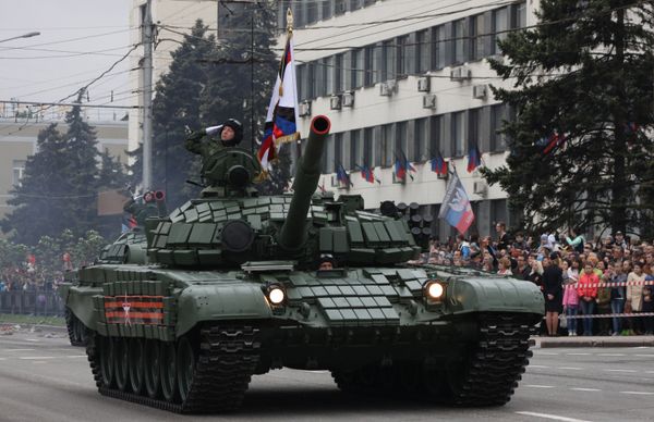 Праздничные мероприятия в честь Дня Победы в Донецке Праздничные мероприятия в честь Дня Победы в Донецке