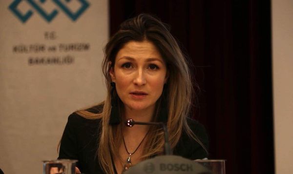 Эмине Джапарова Эмине Джапарова