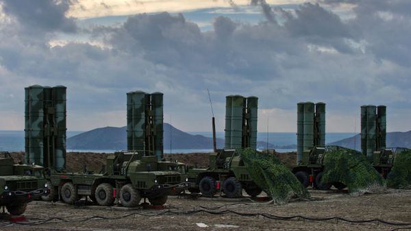 Полк С-400 заступил на боевое дежурство в Крыму