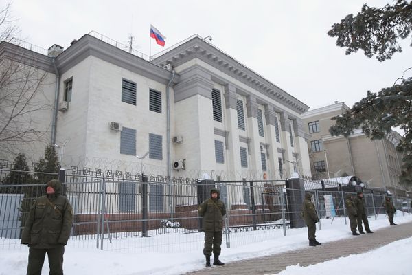 На Украине россиян не пускают на избирательные участки