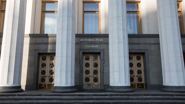 Заседание Верховной рады Украины в Киеве
