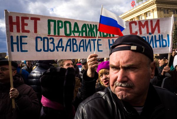 В Харькове прошел митинг в поддержку крымского референдума