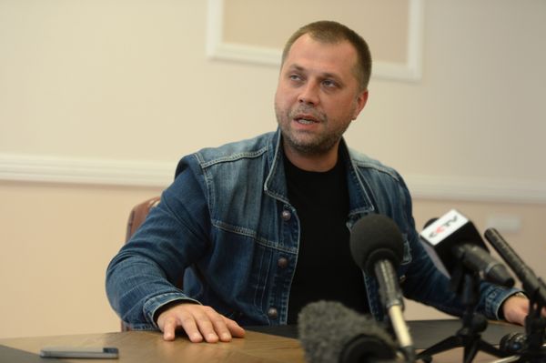 Брифинг премьер-министра самопровозглашенной Донецкой народной республики А. Бородая. Брифинг премьер-министра самопровозглашенной Донецкой народной республики А. Бородая.