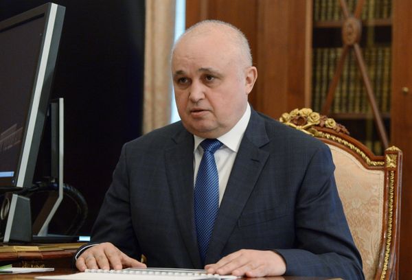 Президент РФ В. Путин встретился с главой компании Колмар