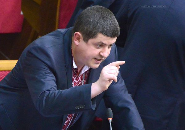 глава фракции «Народный фронт» Максим Бурбак глава фракции «Народный фронт» Максим Бурбак
