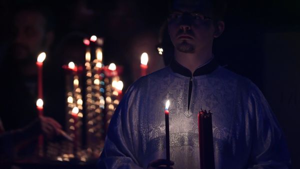 Пасхальное богослужение в храме Христа Спасителя