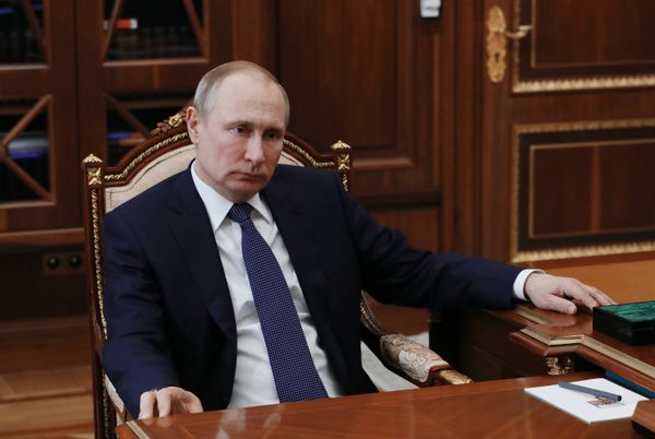 Президент РФ В. Путин встретился с министром сельского хозяйства РФ А. Ткачевым