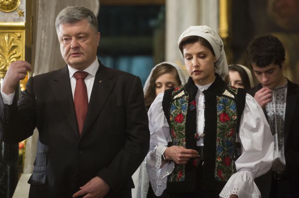 Петр и Марина Порошенко церковь храм служба Петр и Марина Порошенко церковь храм служба