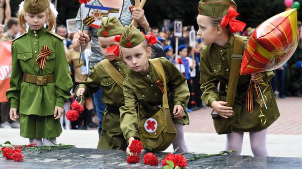 Празднование Дня Победы в городах России Празднование Дня Победы в городах России