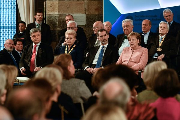 Встреча канцлера ФРГ А. Меркель, президента Франции Э. Макрона и президента Украины П. Порошенко