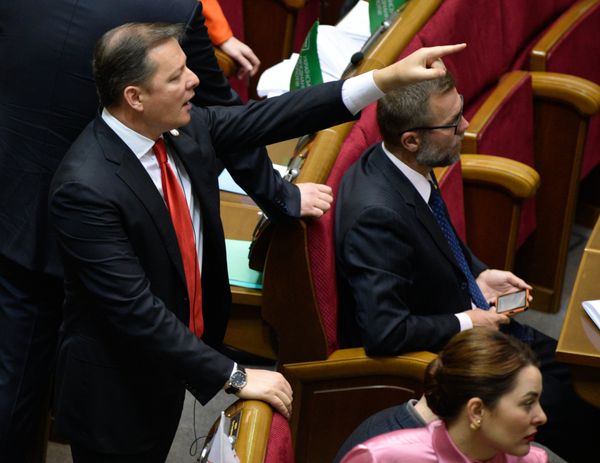 Верховная рада Украины поддержала обращение П. Порошенко о единой поместной церкви Верховная рада Украины поддержала обращение П. Порошенко о единой поместной церкви