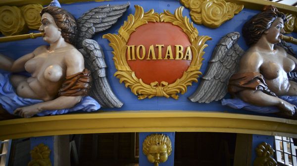 Строительство копии линейного корабля Полтава на верфи в Санкт-Петербурге