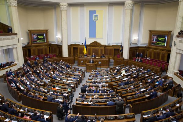 Верховная рада Украины поддержала обращение П. Порошенко о единой поместной церкви