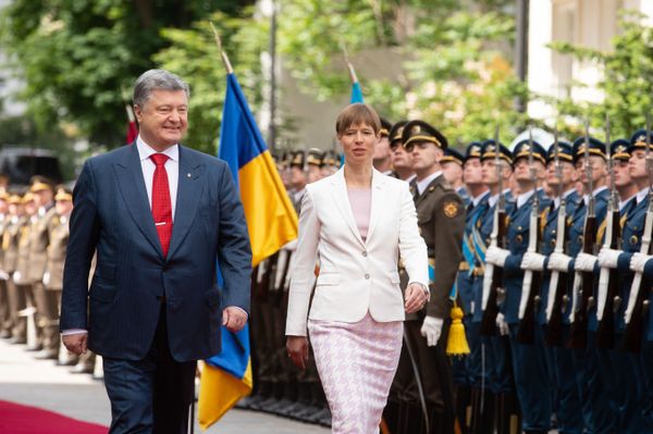 Визит президента Эстонии Керсти Кальюлайд в Киев и Порошенко Петр Визит президента Эстонии Керсти Кальюлайд в Киев и Порошенко Петр