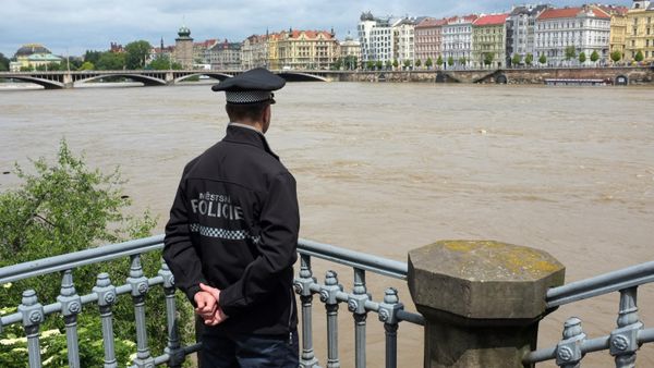 Большая вода прошла через Прагу. Наводнение в Чехии