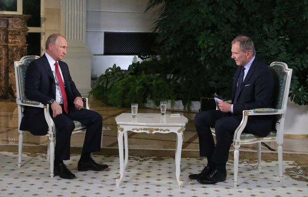 Президент РФ В. Путин дал интервью австрийскому телеканалу ORF