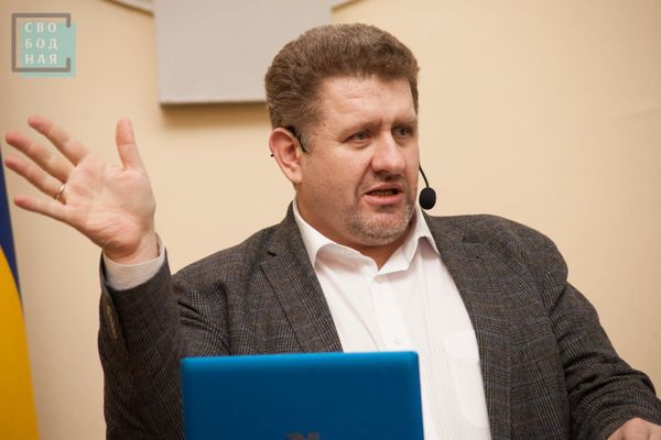 Константин Бондаренко