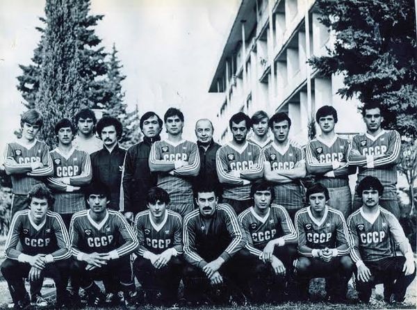 Молодежная сборная СССР по футболу образца 1984 года.