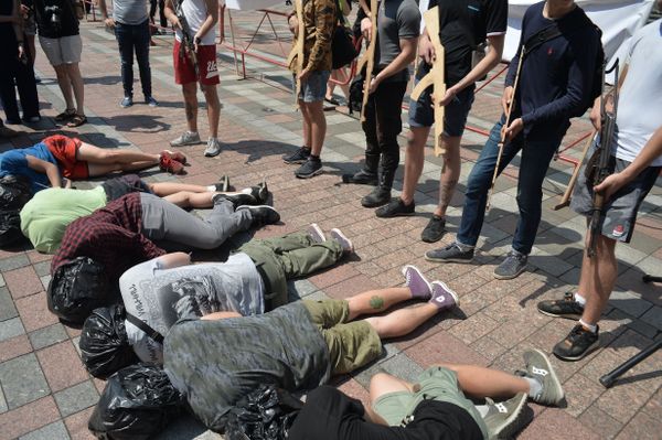 Акция Национальных дружин в Киеве 12.07.2018 Националисты рада оружие