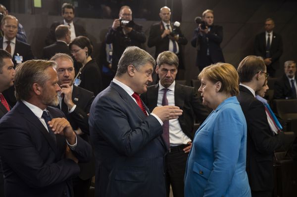 Саммит НАТО Порошенко Меркель