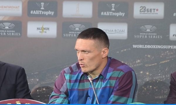 Александр Усик
