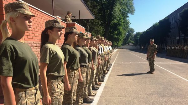 Женщины-военнослужащие ВСУ
