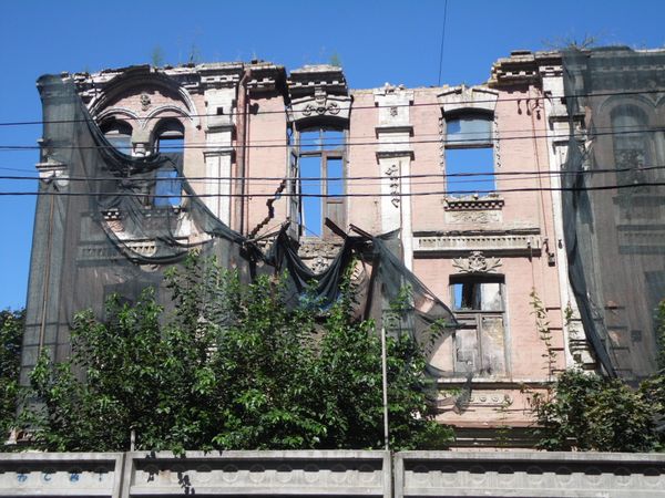 Киев здание архитектура продажа руины развалины Киев здание архитектура продажа руины развалины
