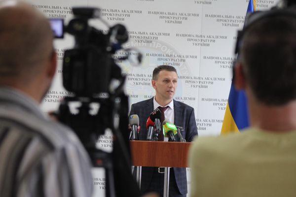 глава Государственного бюро расследований Роман Труба глава Государственного бюро расследований Роман Труба