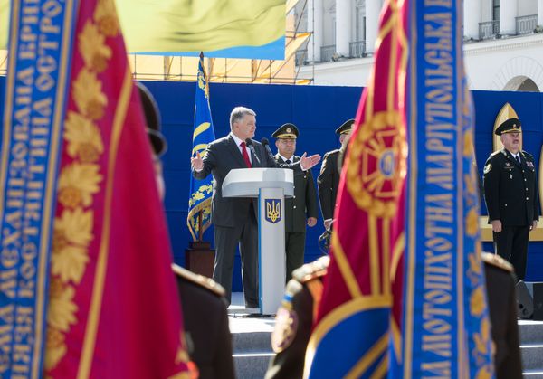 Порошенко день независимости киев полторак флаг Порошенко день независимости киев полторак флаг