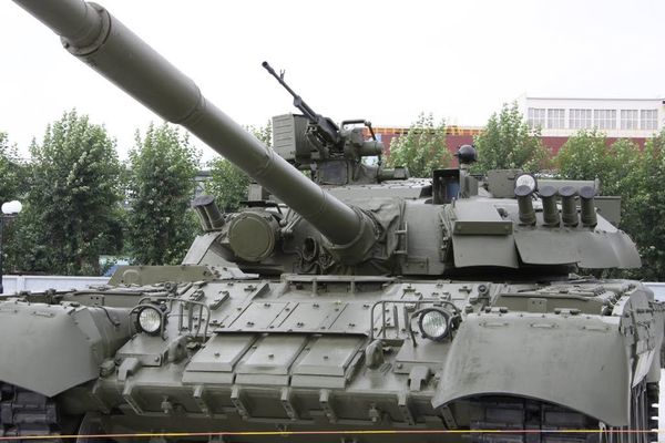 Танк Т-80УД