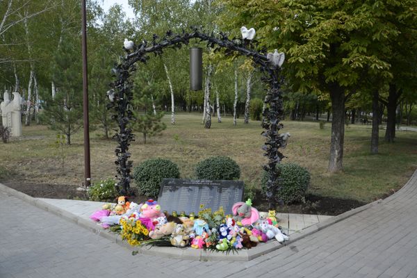 Акция памяти Они не услышат школьный звонок